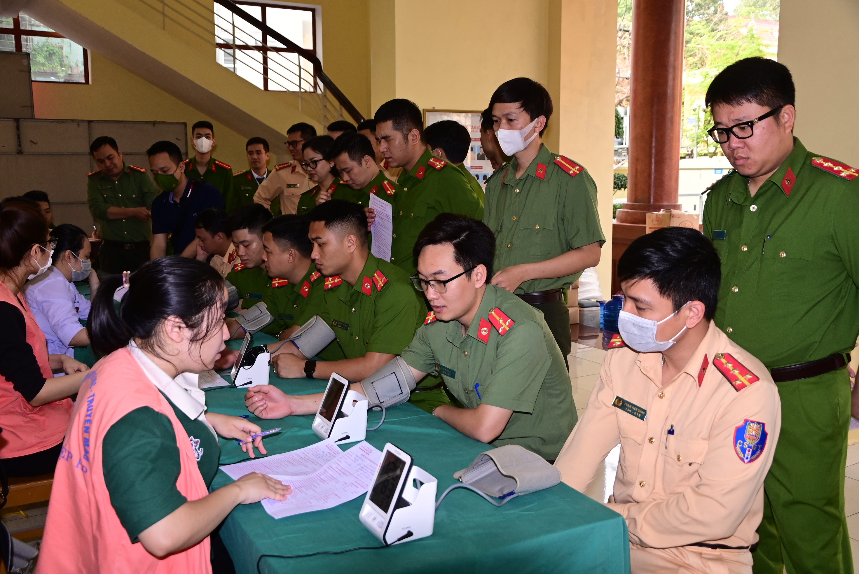 Tuổi trẻ Công an thành phố tích cực học tập thực hiện 6 điều Bác Hồ dạy Công an nhân dân
